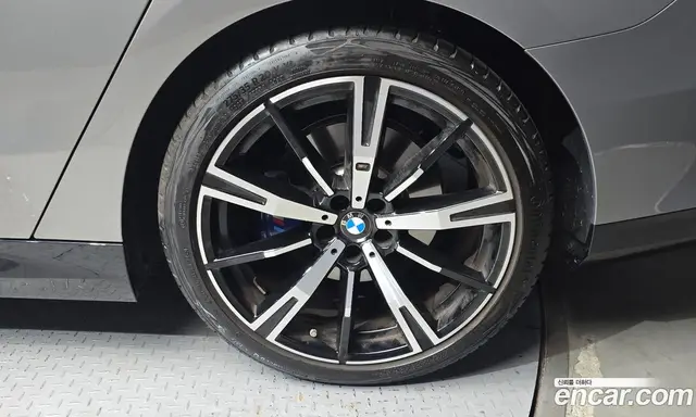 BMW 5 серия 2025 2.0 автомат (гидро), миниатюра 7