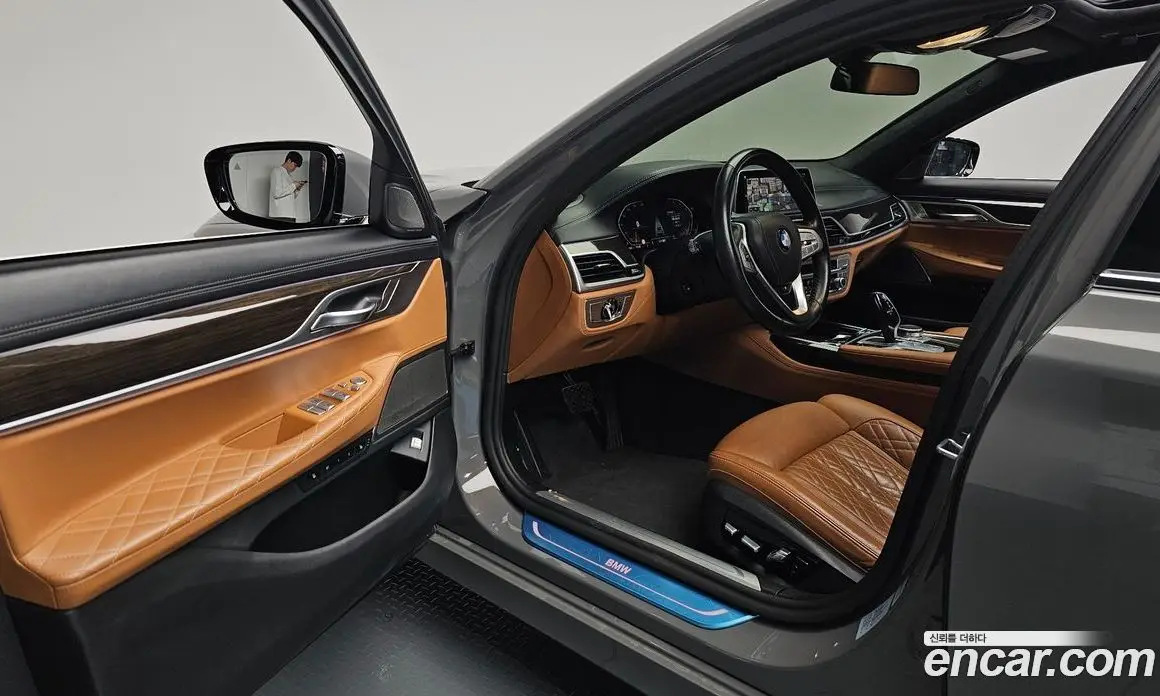 BMW 7 серия 2021 3.0 автомат (гидро), фото 12