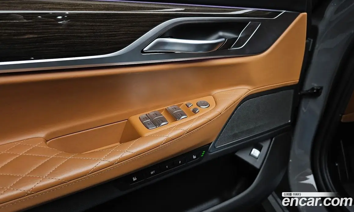 BMW 7 серия 2021 3.0 автомат (гидро), фото 13