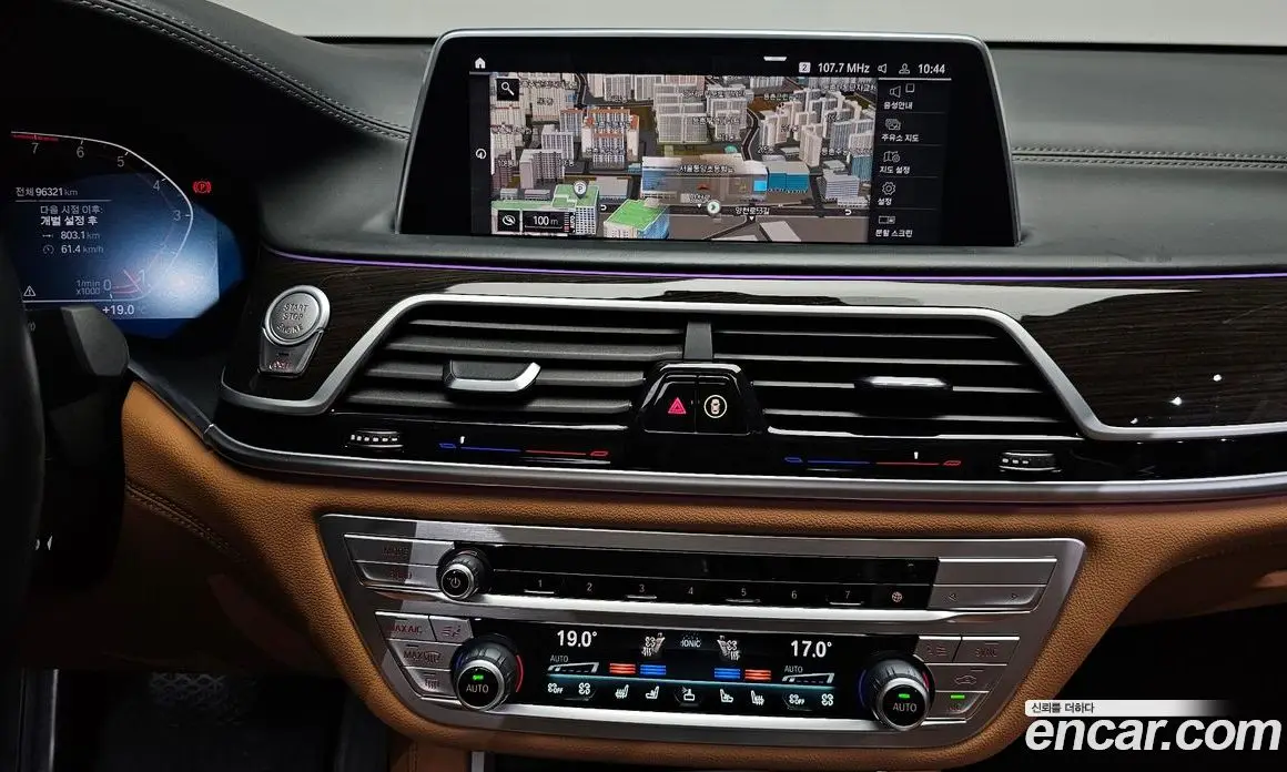 BMW 7 серия 2021 3.0 автомат (гидро), фото 18