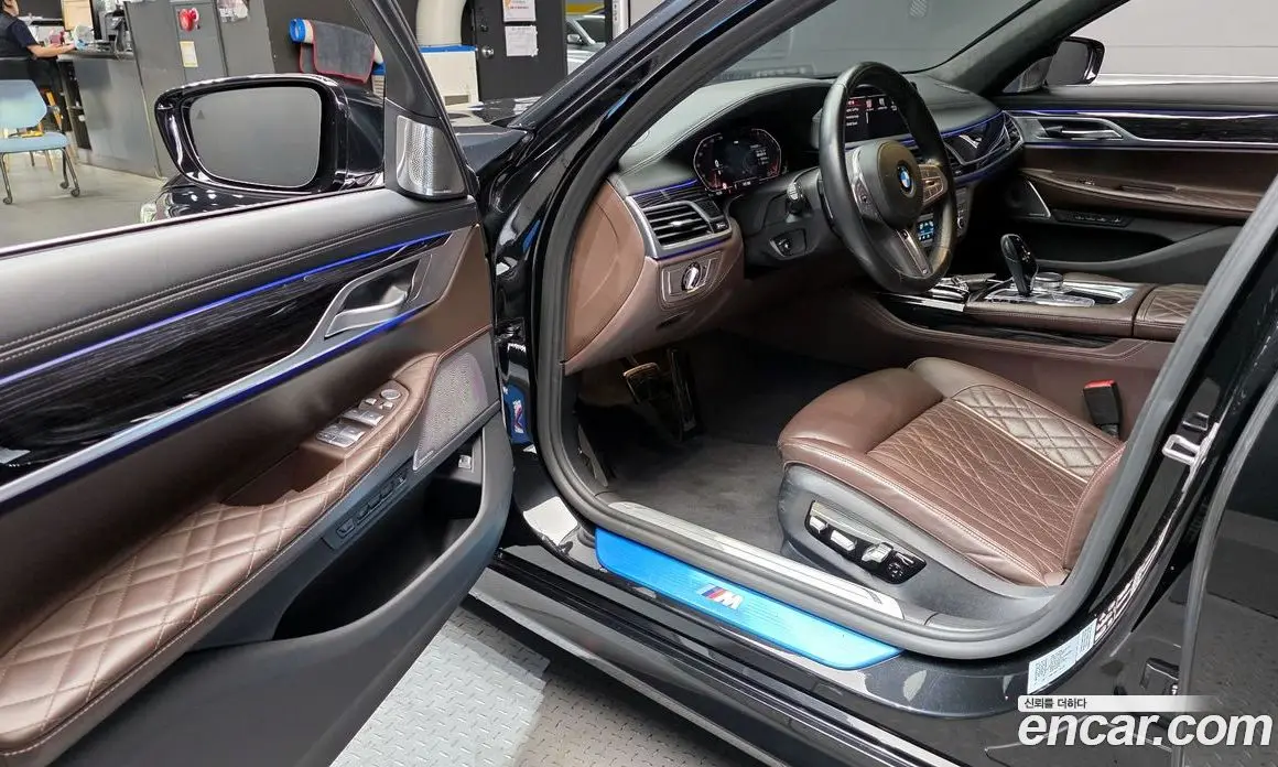 BMW 7 серия 2022 3.0 автомат (гидро), фото 13 BMW 7 серия 2022 3.0 автомат (гидро), фото 13