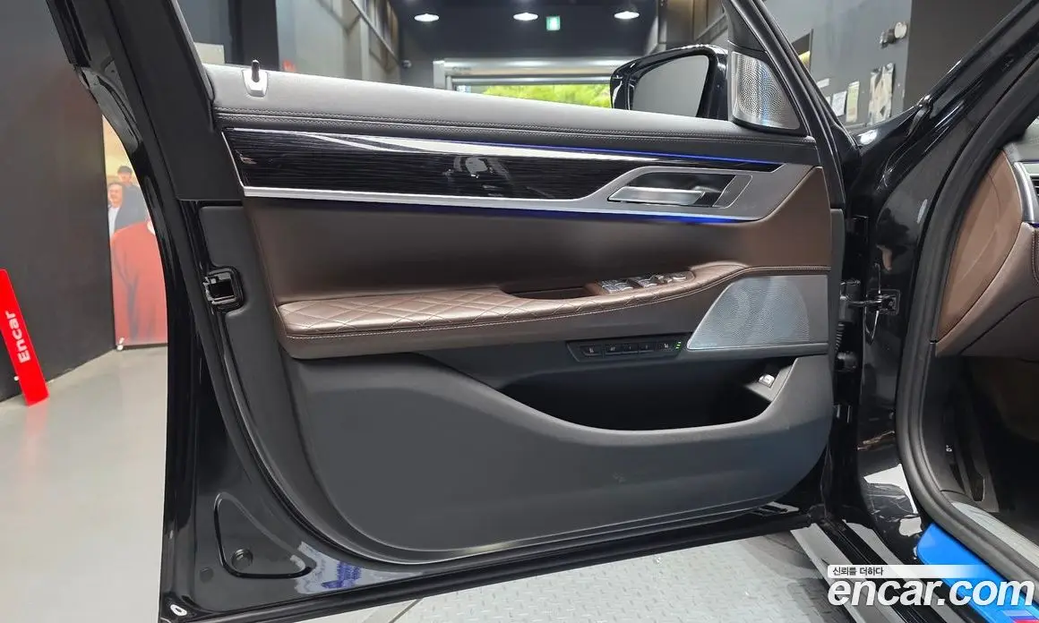 BMW 7 серия 2022 3.0 автомат (гидро), фото 14 BMW 7 серия 2022 3.0 автомат (гидро), фото 14