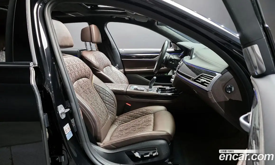 BMW 7 серия 2022 3.0 автомат (гидро), фото 16 BMW 7 серия 2022 3.0 автомат (гидро), фото 16