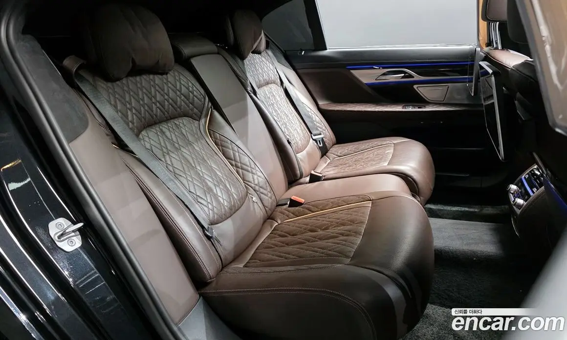 BMW 7 серия 2022 3.0 автомат (гидро), фото 17 BMW 7 серия 2022 3.0 автомат (гидро), фото 17
