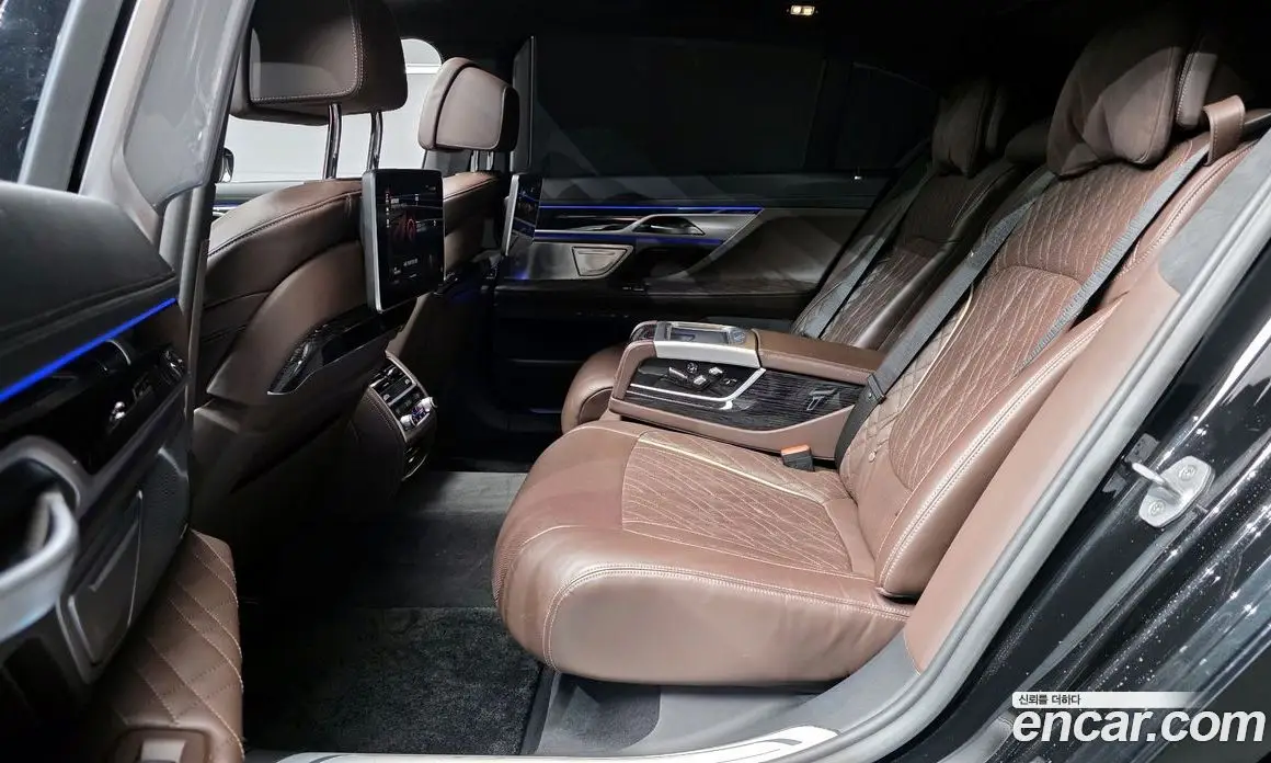 BMW 7 серия 2022 3.0 автомат (гидро), фото 18 BMW 7 серия 2022 3.0 автомат (гидро), фото 18