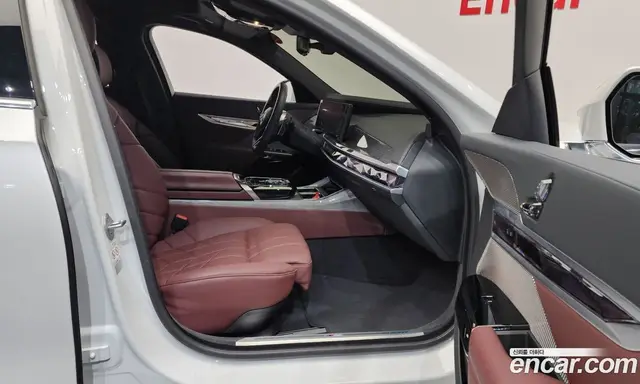 BMW 7 серия 2024 3.0 автомат (гидро), миниатюра 11