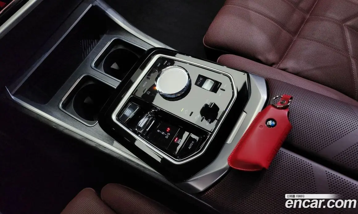 BMW 7 серия 2024 3.0 автомат (гидро), фото 9