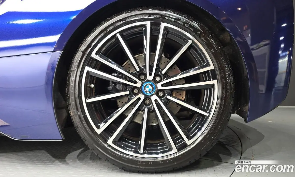 BMW i8 2019 1.5 автомат (гидро), фото 7
