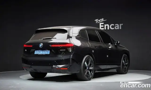 BMW iX 2023 0.3 автомат (гидро), миниатюра 2
