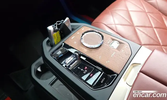 BMW iX 2023 0.3 автомат (гидро), миниатюра 12