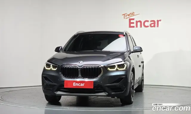 BMW X1 2020 2.0 автомат (гидро), миниатюра 3 BMW X1 2020 2.0 автомат (гидро), миниатюра 3
