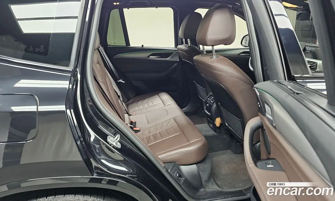BMW X3 2021 2.0 автомат (гидро), фото 16