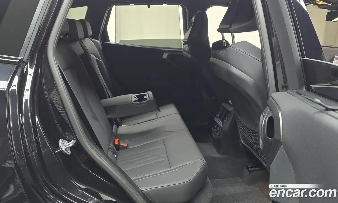 BMW X3 2025 2.0 автомат (гидро), фото 16