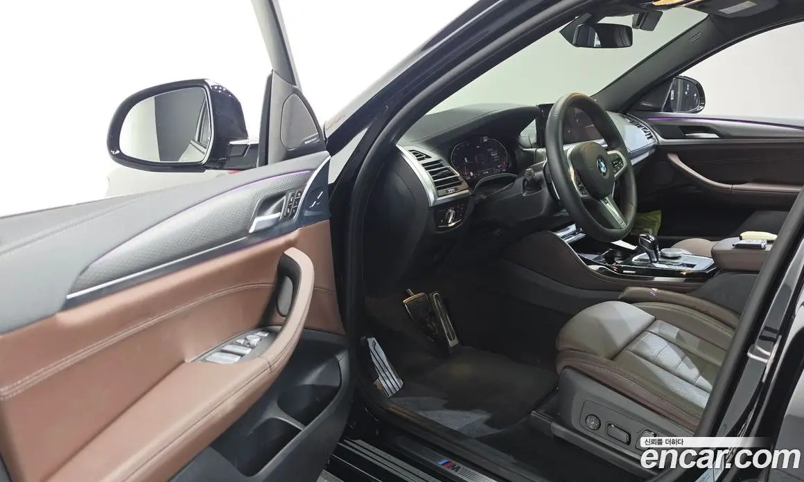 BMW X4 2025 2.0 автомат (гидро), фото 13