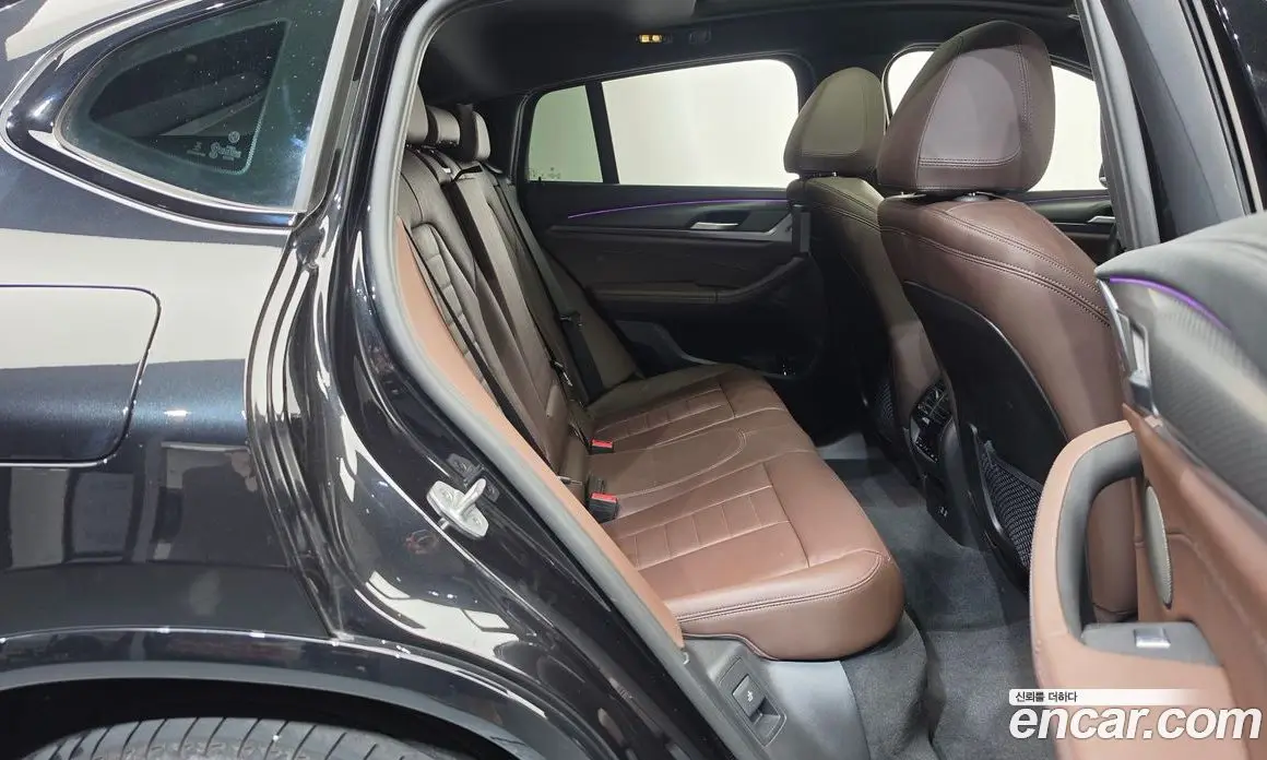 BMW X4 2025 2.0 автомат (гидро), фото 17
