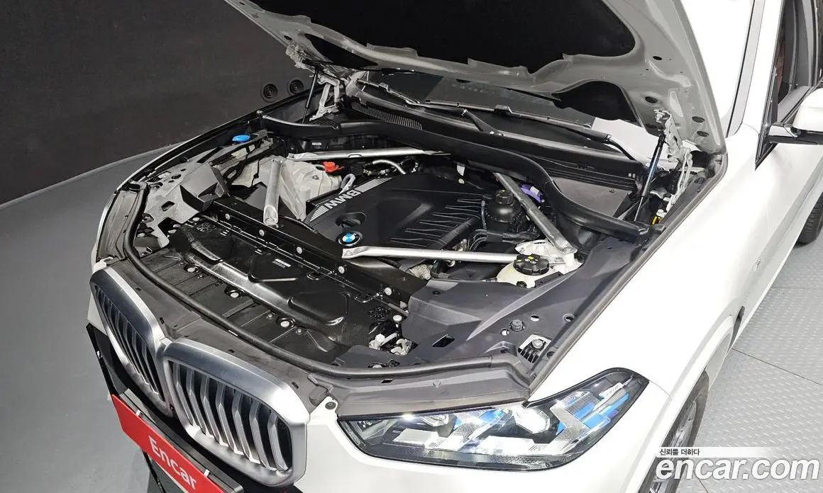 BMW X5 2024 3.0 автомат (гидро), фото 6
