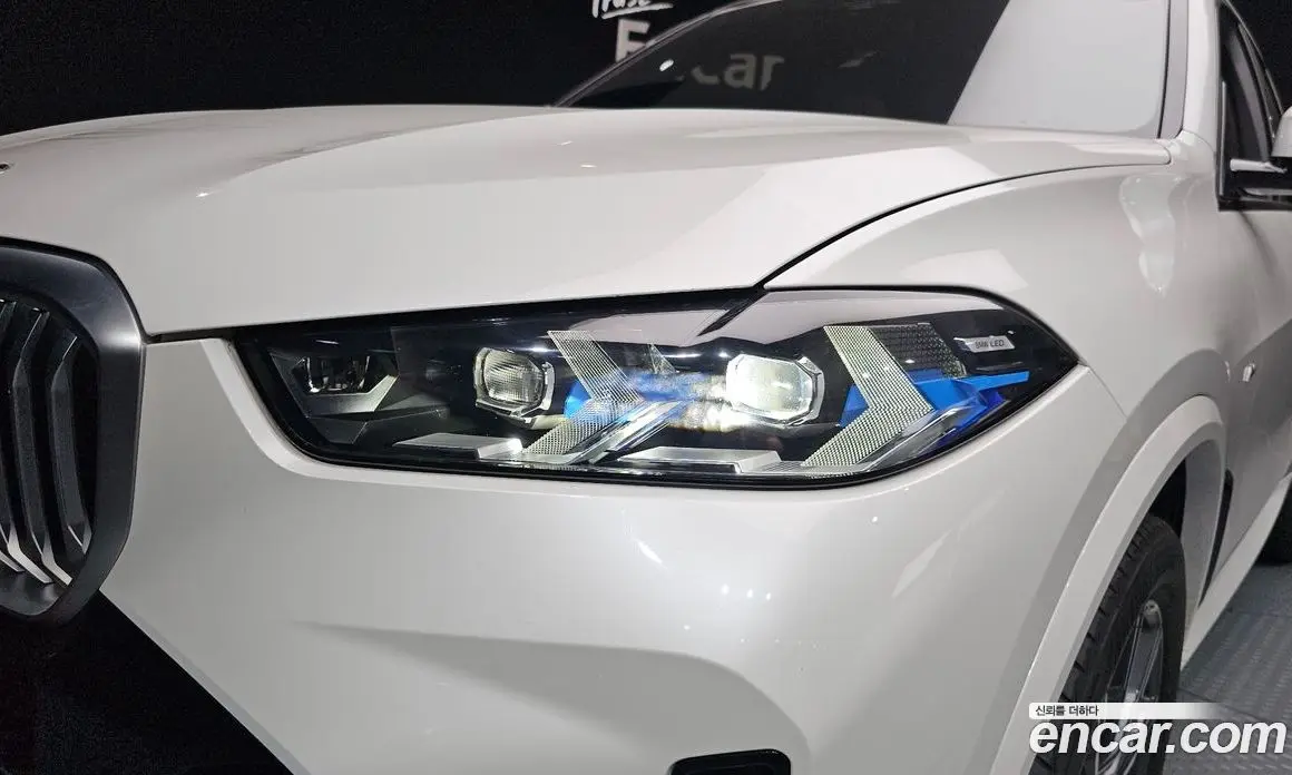 BMW X5 2024 3.0 автомат (гидро), фото 8