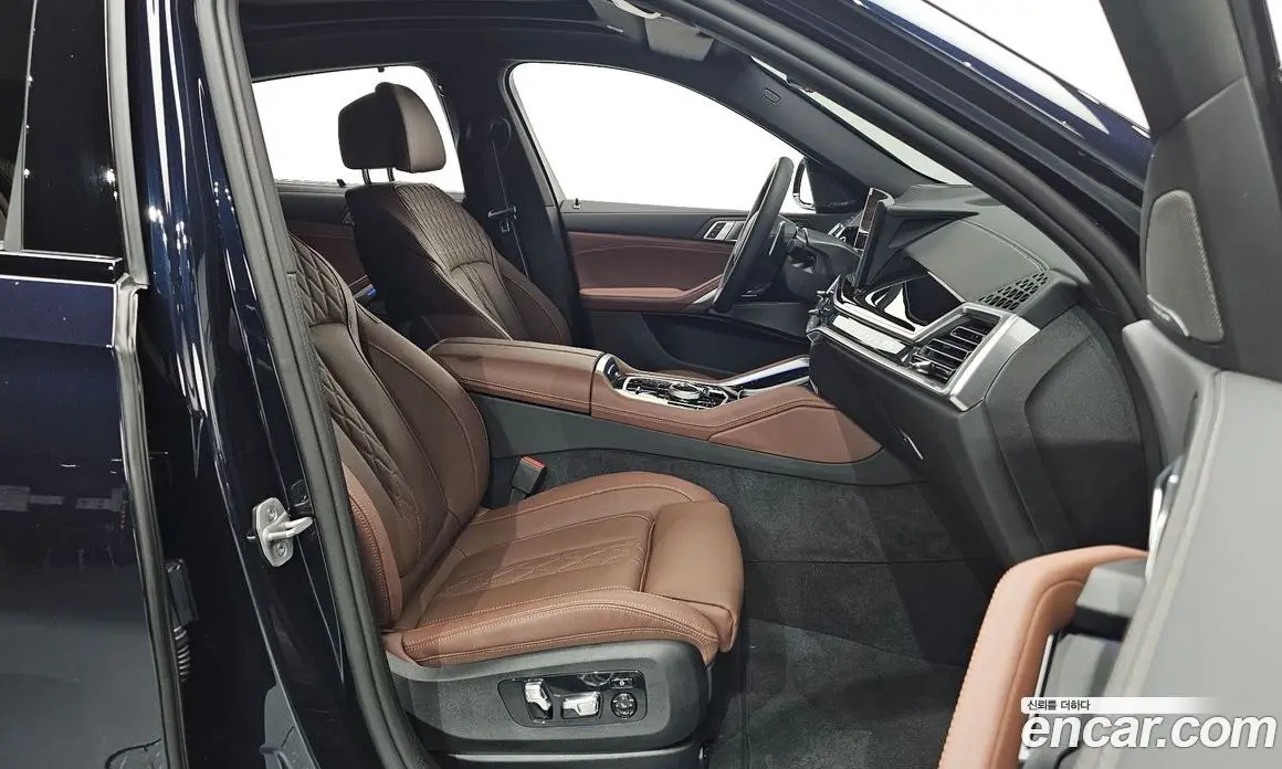 BMW X6 2025 3.0 автомат (гидро), фото 13