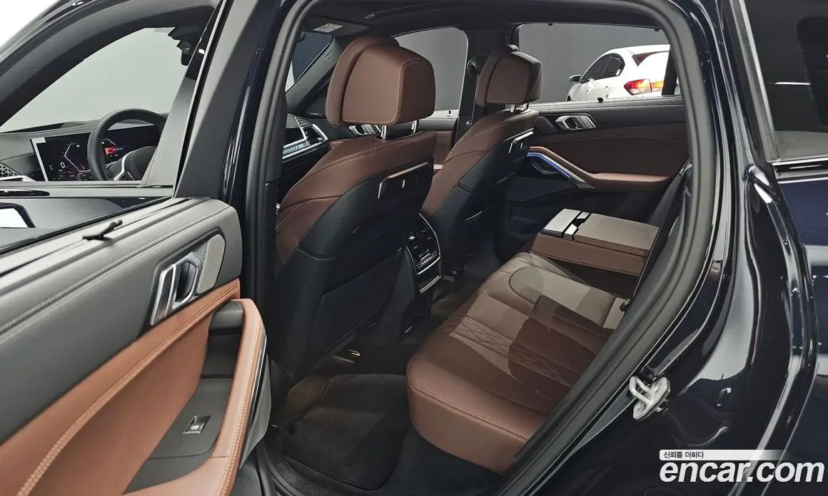 BMW X6 2025 3.0 автомат (гидро), фото 18