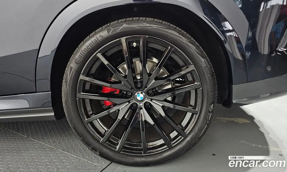 BMW X6 2025 3.0 автомат (гидро), фото 7