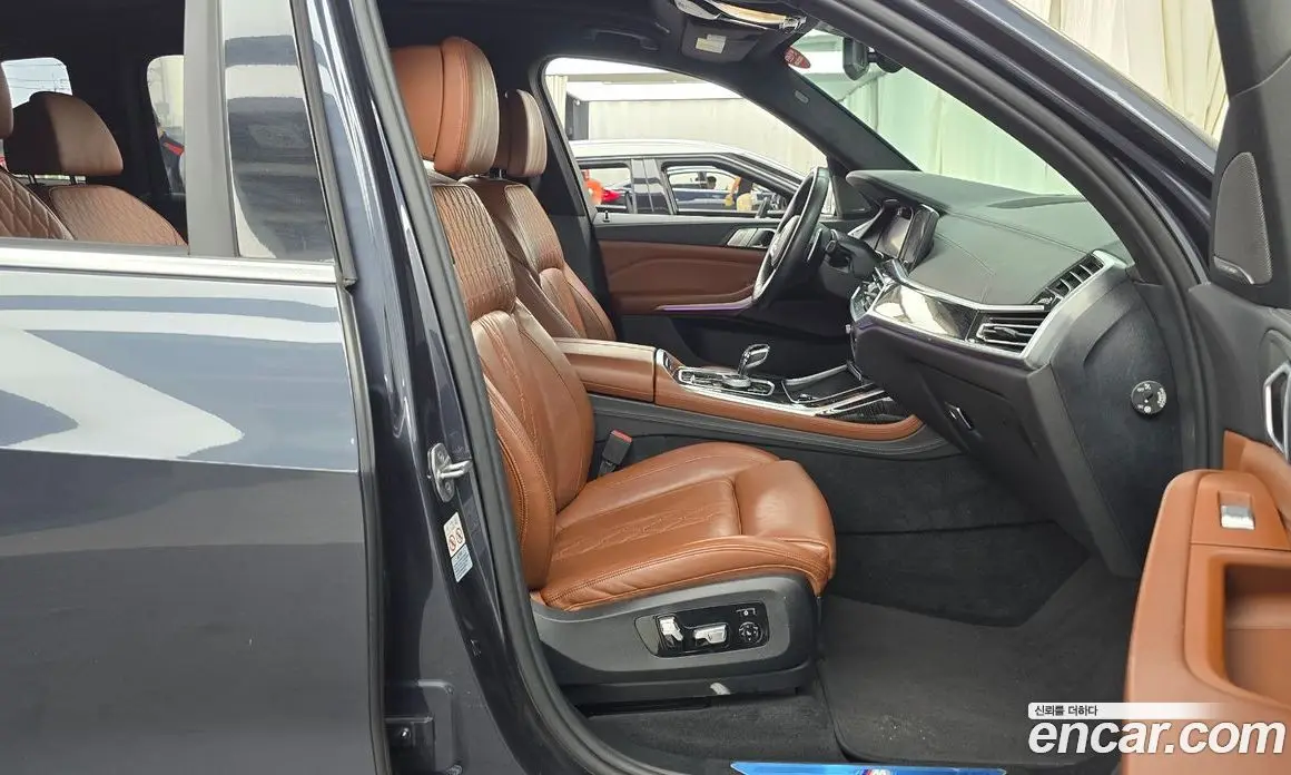 BMW X7 2020 3.0 автомат (гидро), фото 16