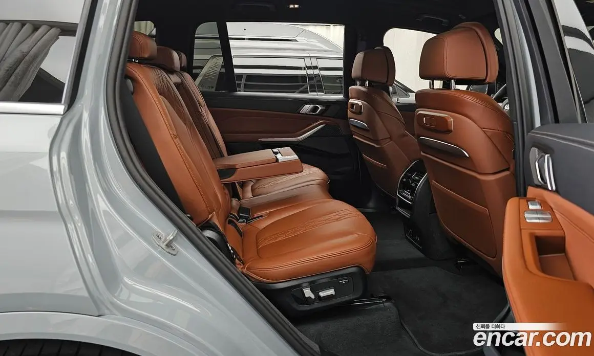BMW X7 2024 3.0 автомат (гидро), фото 18 BMW X7 2024 3.0 автомат (гидро), фото 18