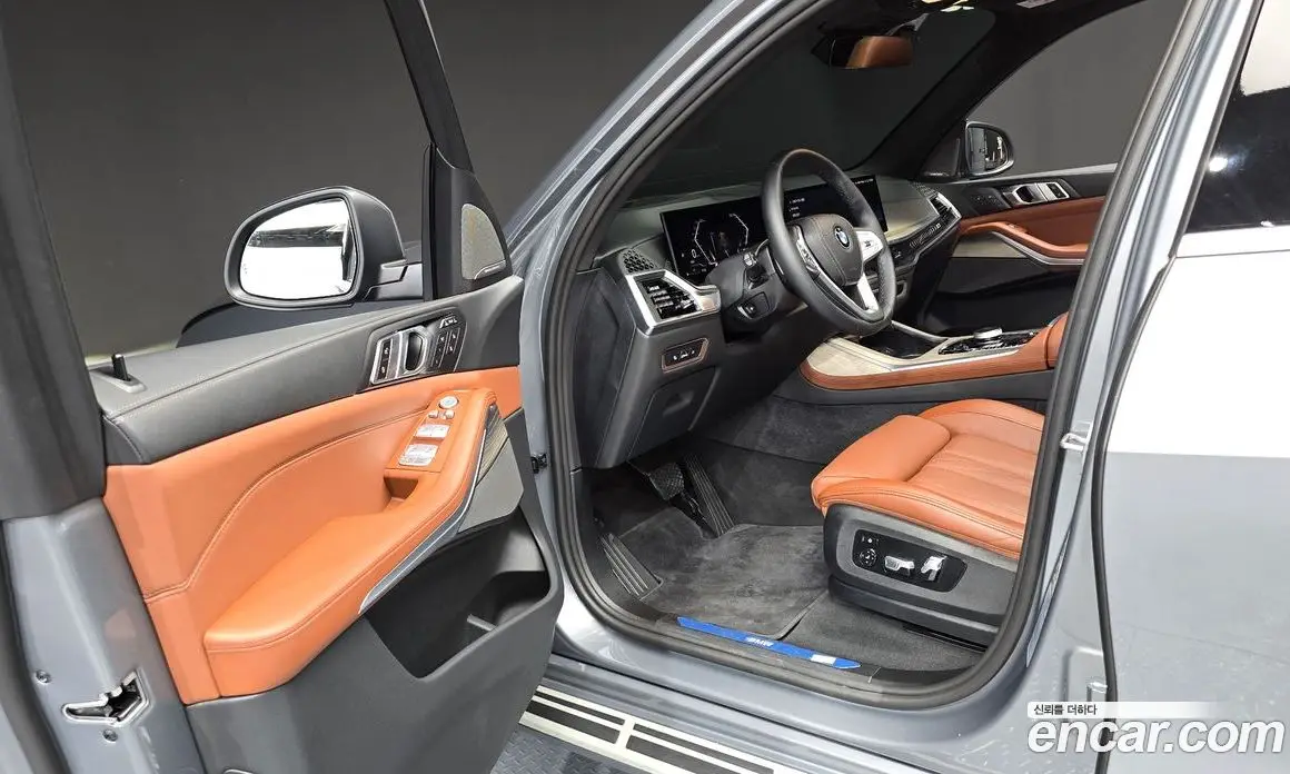 BMW X7 2024 3.0 автомат (гидро), фото 13