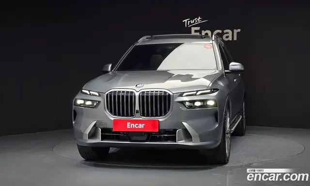 BMW X7 2024 3.0 автомат (гидро), миниатюра 3