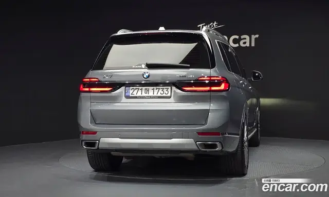 BMW X7 2024 3.0 автомат (гидро), миниатюра 4