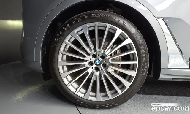 BMW X7 2024 3.0 автомат (гидро), миниатюра 5