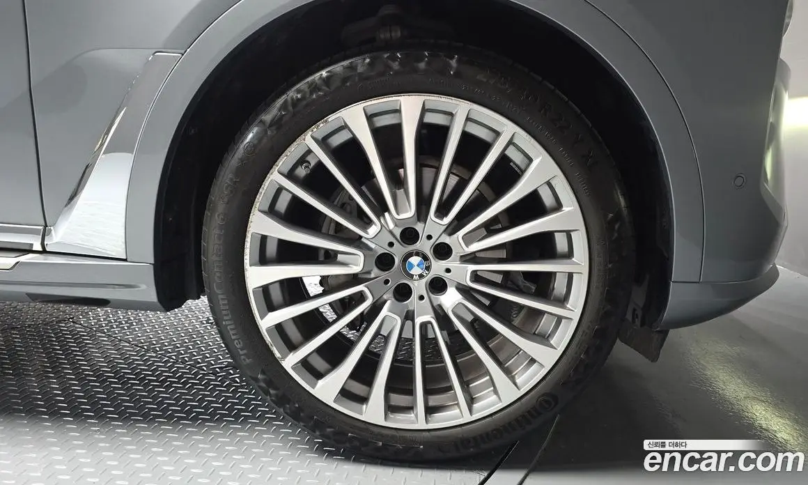 BMW X7 2024 3.0 автомат (гидро), фото 7