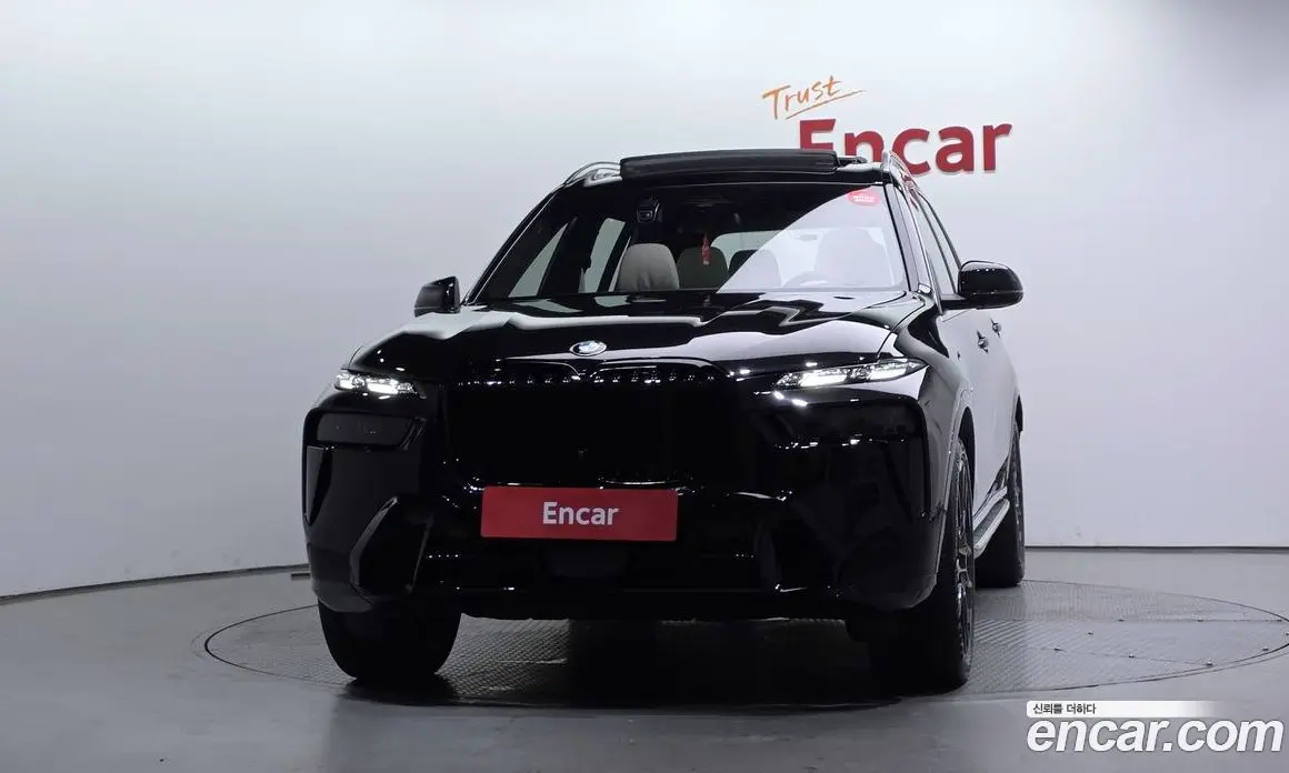 BMW X7 2025 3.0 автомат (гидро), фото 3