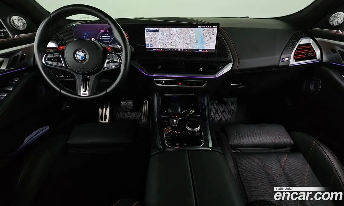 BMW XM 2024 4.4 автомат (гидро), фото 10
