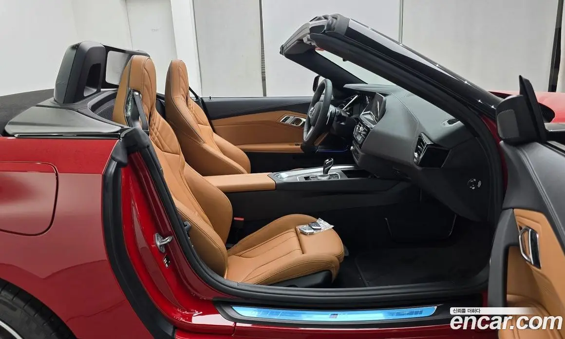 BMW Z4 2025 2.0 автомат (гидро), фото 16 BMW Z4 2025 2.0 автомат (гидро), фото 16