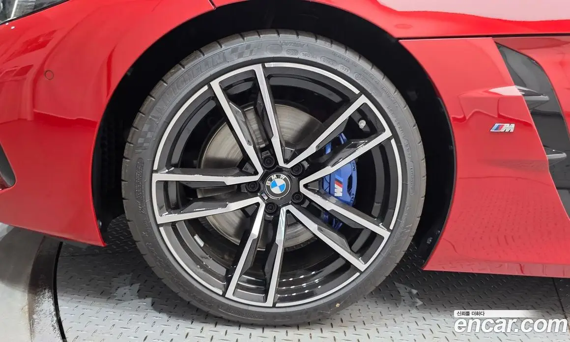 BMW Z4 2025 2.0 автомат (гидро), фото 5 BMW Z4 2025 2.0 автомат (гидро), фото 5