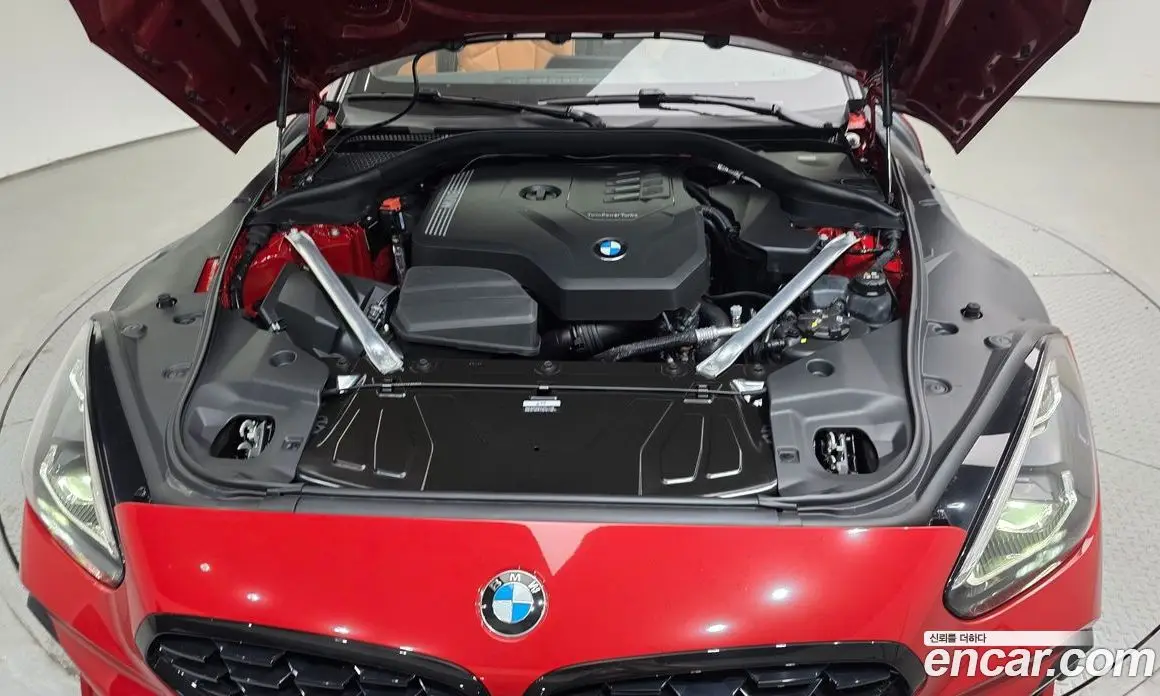 BMW Z4 2025 2.0 автомат (гидро), фото 6 BMW Z4 2025 2.0 автомат (гидро), фото 6