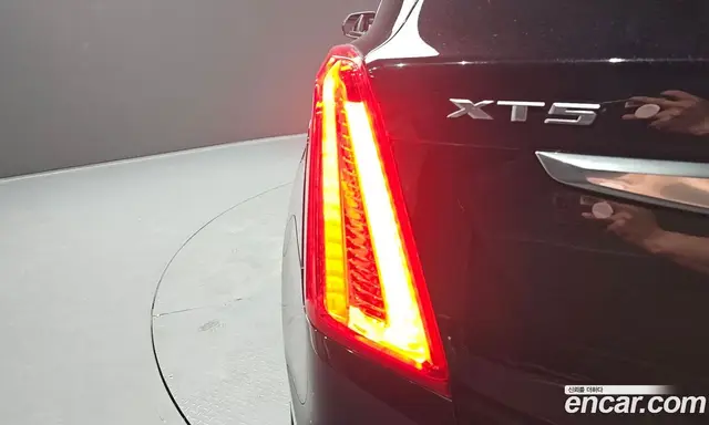Cadillac XT5 2017 3.6 автомат (гидро), миниатюра 9