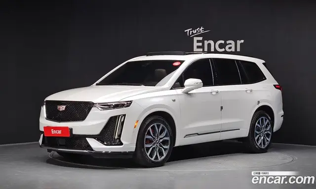 Cadillac XT6, 2023, 18 766 км