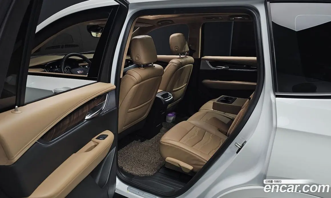 Cadillac XT6 2023 3.6 автомат (гидро), фото 18 Cadillac XT6 2023 3.6 автомат (гидро), фото 18