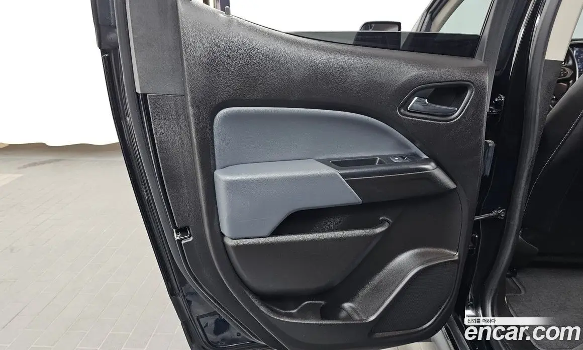 Chevrolet Colorado 2020 3.6 автомат (гидро), фото 15