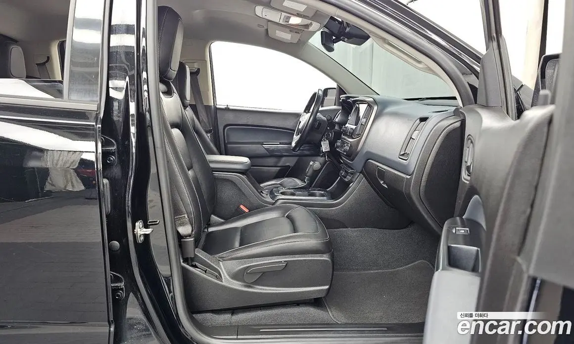 Chevrolet Colorado 2020 3.6 автомат (гидро), фото 17