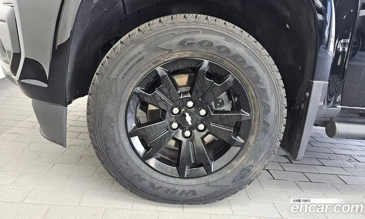 Chevrolet Colorado 2020 3.6 автомат (гидро), фото 5