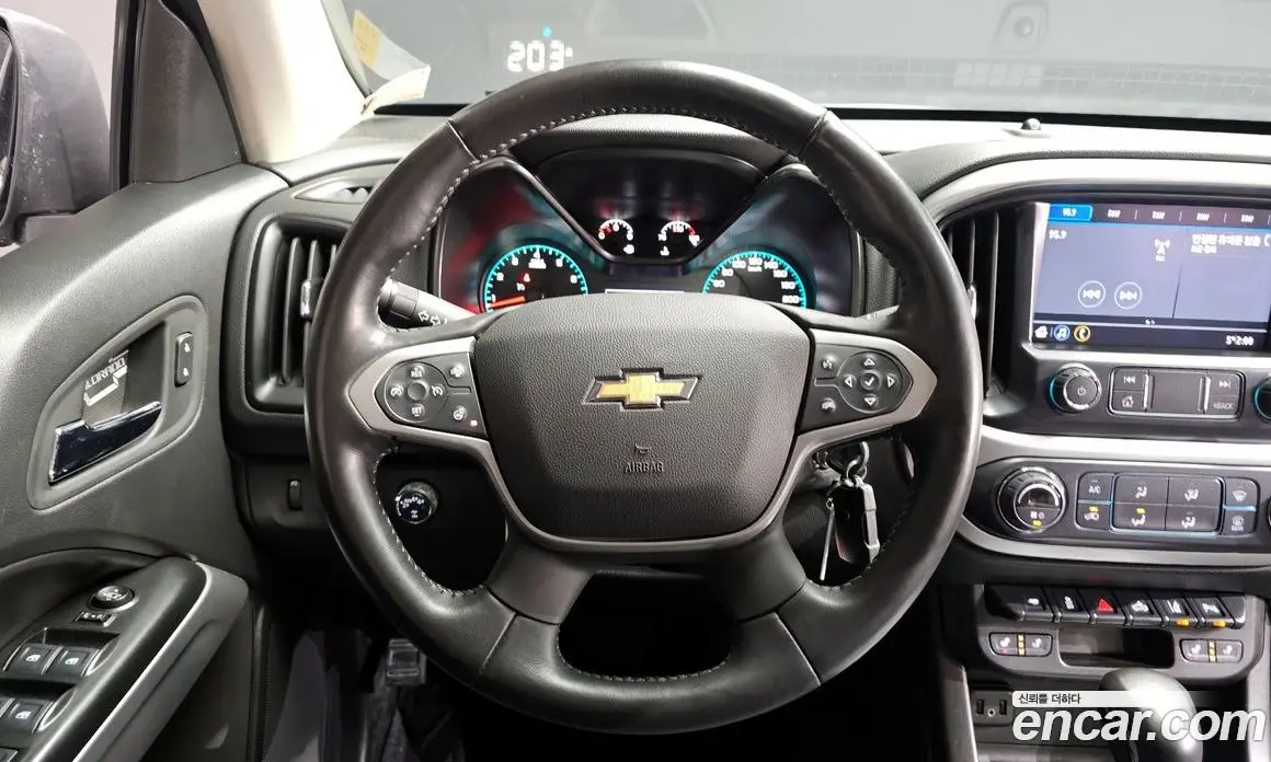 Chevrolet Colorado 2022 3.6 автомат (гидро), фото 13
