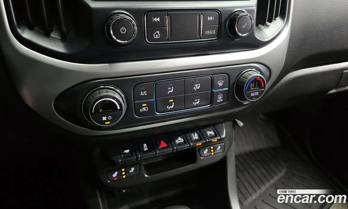 Chevrolet Colorado 2022 3.6 автомат (гидро), фото 17
