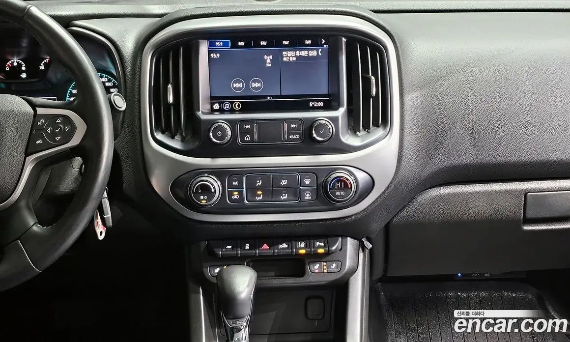 Chevrolet Colorado 2022 3.6 автомат (гидро), фото 18