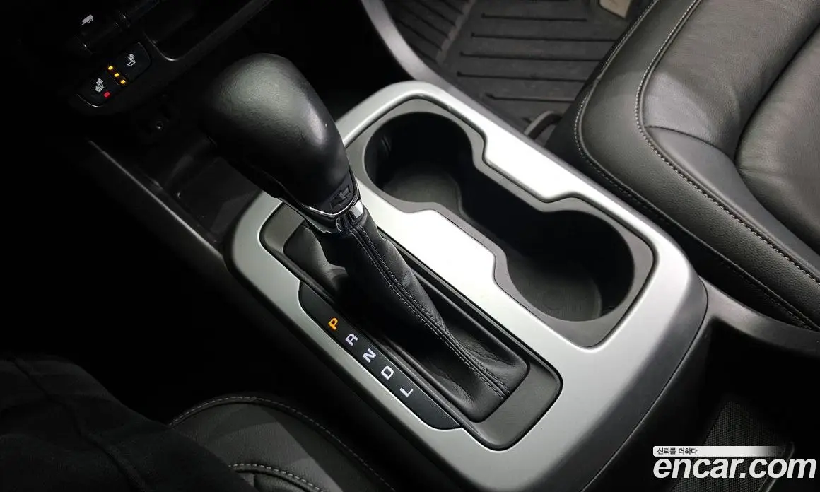 Chevrolet Colorado 2022 3.6 автомат (гидро), фото 9