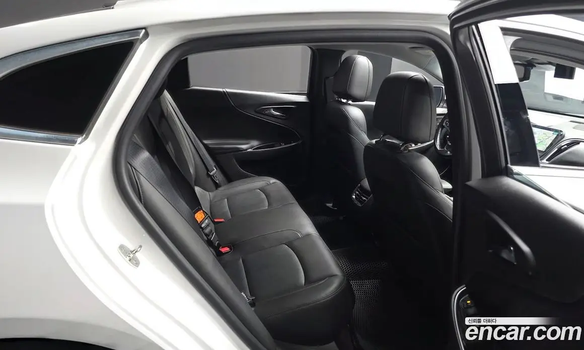 Chevrolet Malibu 2017 2.0 автомат (гидро), фото 18 Chevrolet Malibu 2017 2.0 автомат (гидро), фото 18