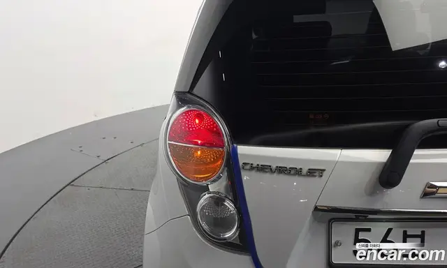 Chevrolet Spark 2012 1.0 автомат (гидро), миниатюра 9