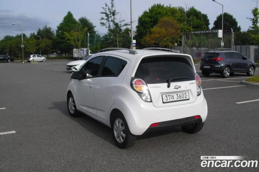 Chevrolet Spark 2012 1.0 автомат (гидро), фото 3