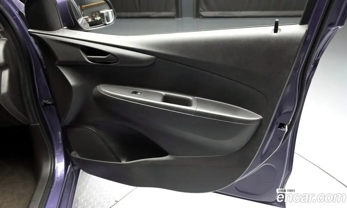 Chevrolet Spark 2015 1.0 автомат (гидро), фото 14